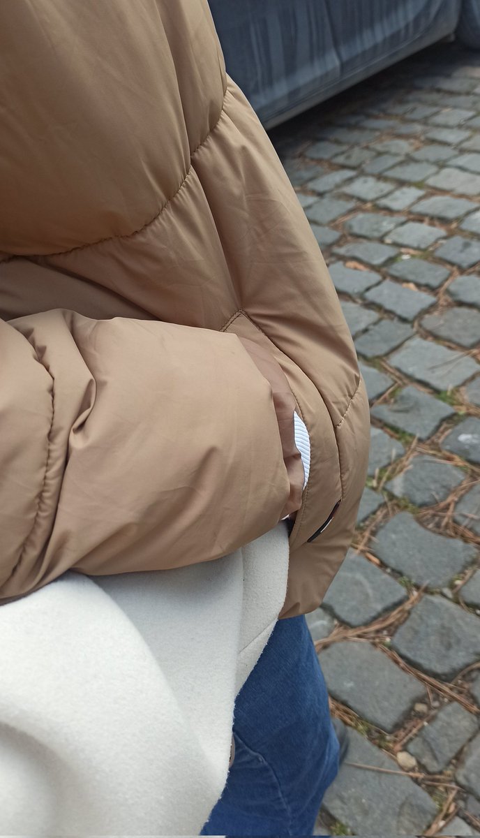 husnegulsali's tweet photo. Kızlar bu kışa 180 montumla giriş yapıyorum :) https://t.co/8O8Oz9K2KD