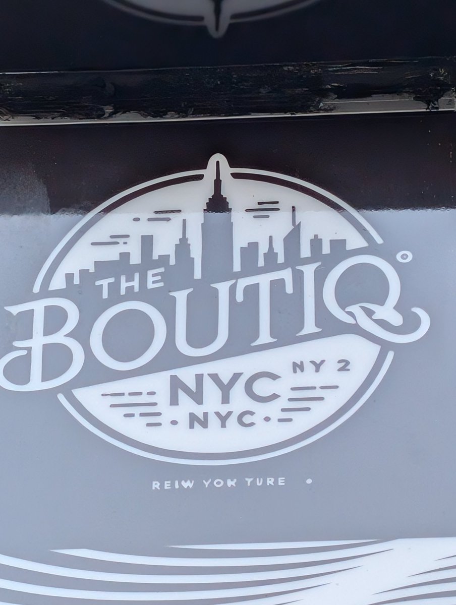 brynnposting's tweet image. still can't get over this shuttered weed/vape store that generated a AI slop logo in midjourney and then just bought a lightbox sign of it