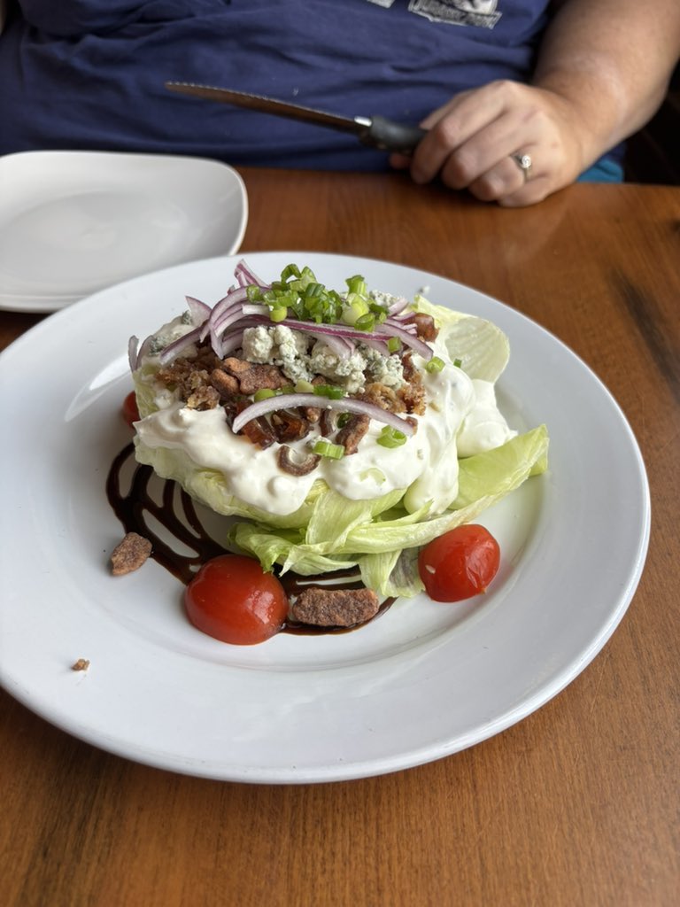 ŞŴ€€Ŧ ΜΔŘŽƗƤΔŇ tweet media