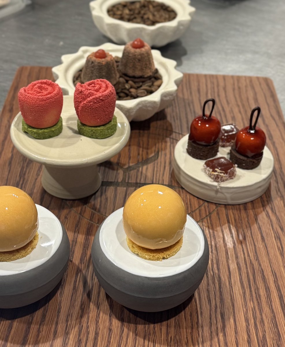 Petit fours <a href="/RareKinsale/">Rare Kinsale</a> 

Peach - sheep’s yogurt lazzi 
Cherry - chocolate 
Hazelnut - chocolate-  blood orange 
Rose - pistachio 
Mulled wine pate de fruit