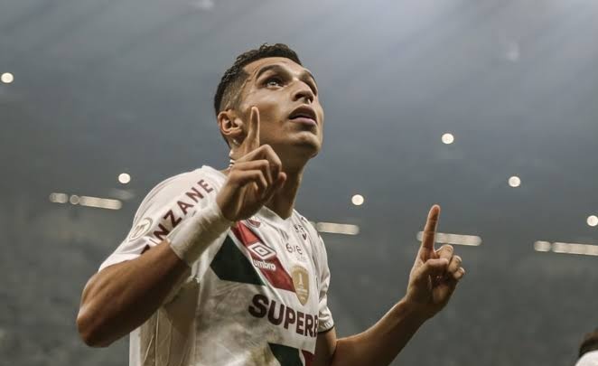 brunomorales018's tweet image. As ruas jamais se esquecerão, Kevin Serna.

Jamais.