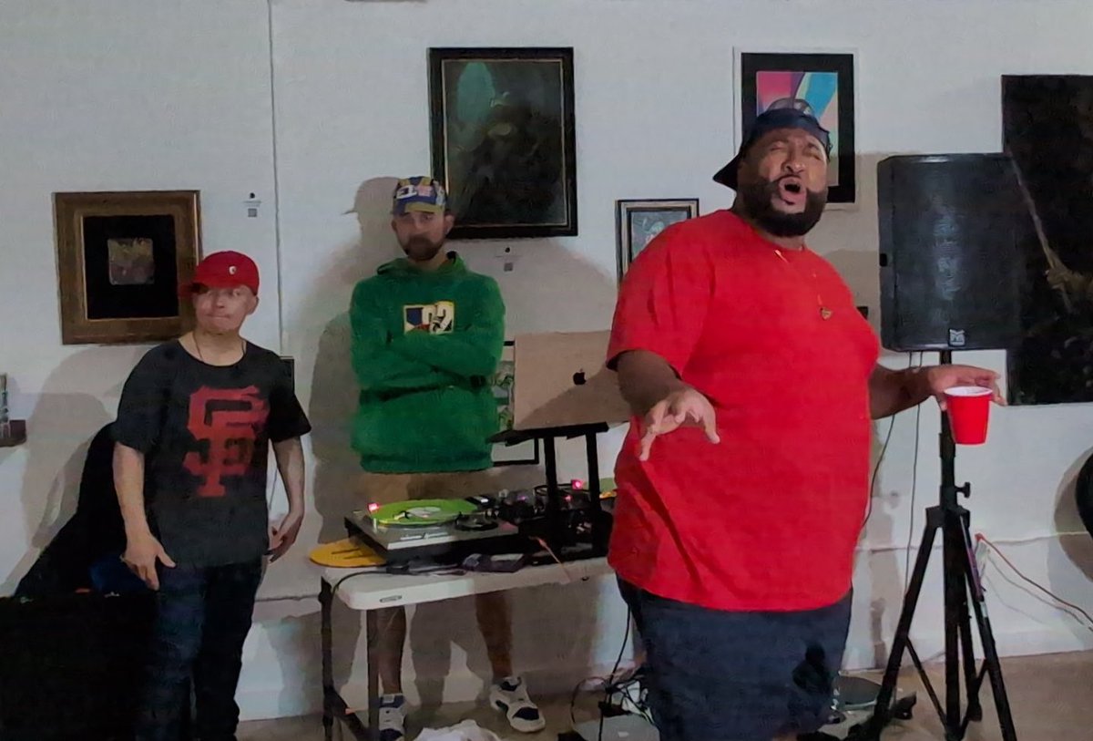 Had an amazing time in Miami. Thanks to all the people who fell thru the Fake Basel gallery, really appreciate the collectors for throwing their hard earned BTC into art 

Special thanks to Kane &amp; Q Bert for holding down the 42069 release party