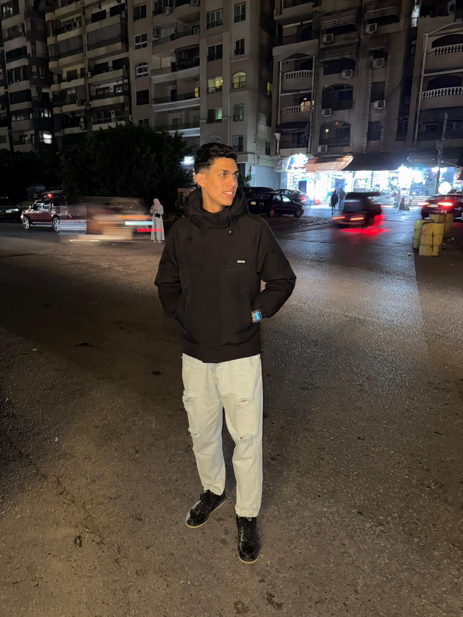 eslamwaled2006's tweet photo. It's My Birthday 🖤🥳 https://t.co/t4db3jJ0t8