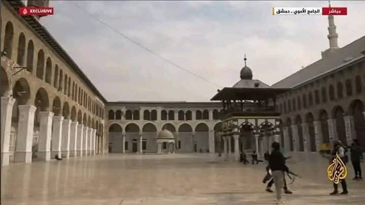 لأول مرة منذ 2011 اذان الظهر في الجامع الأموي في دمشق على الطريقة السنية ♥︎
رحم الله بني أميه♥︎