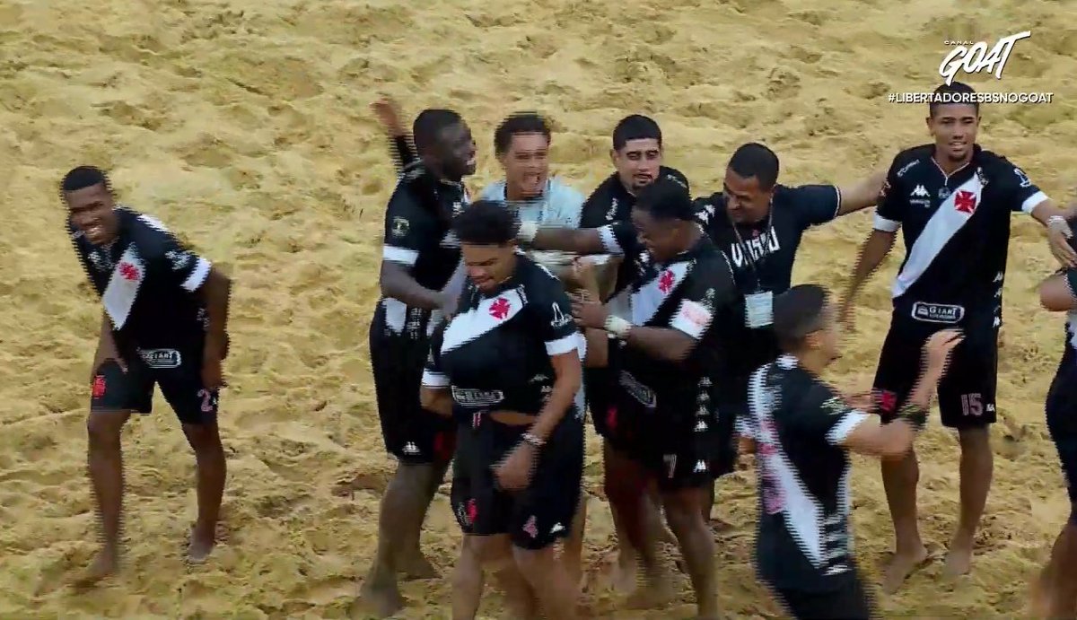 Vasco da Gama TETRACAMPEÃO da Libertadores de Beach Soccer!
 🏆🏆🏆🏆

uh incendeia, é o trem bala da areia 💢