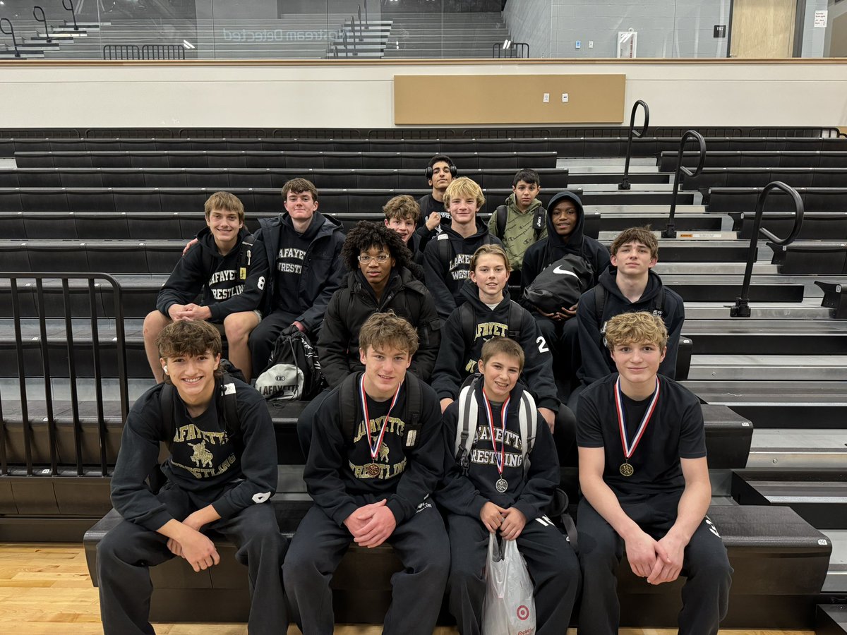 LHSwrestlers's tweet image. Good first weekend of competition for the Lancers at the Francis Howell North tournament this weekend. Varsity took 1st in the black pool, backed by several medalists. Our JV also competed hard earning 3 medals.
#BeTheStorm #LessThan1% #GoLancers