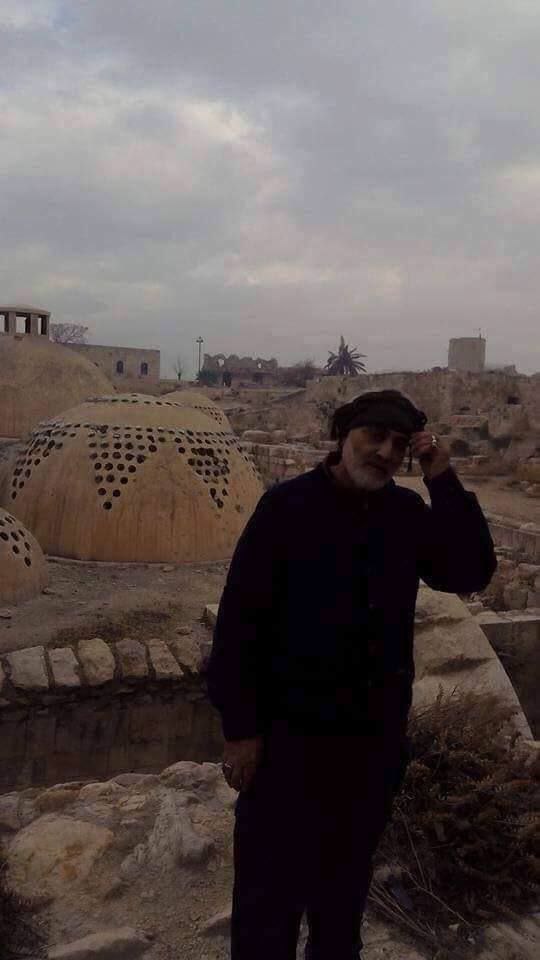 ما بی تو غریبیم در این شهر، دلیرا یک بار دگر از دل این معرکه برگرد