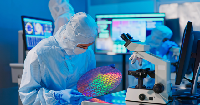 karengaross's tweet photo. Intel Foundry Unveils Breakthroughs in Interconnect Scaling for Future Nodes #IAmIntel https://t.co/LVD4TA1zab https://t.co/q6mzcsd77Z