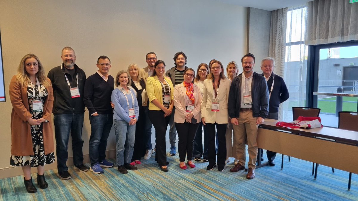 GlamSMD's tweet photo. Gracias a todos los que participaron presencial y virtualmente #ASH2024 #latam @madicamp @garciamanero @VtXime @XimeJordan @ovilla_roberto @claramattosenri @marce_ebner https://t.co/n82e3TbJiV