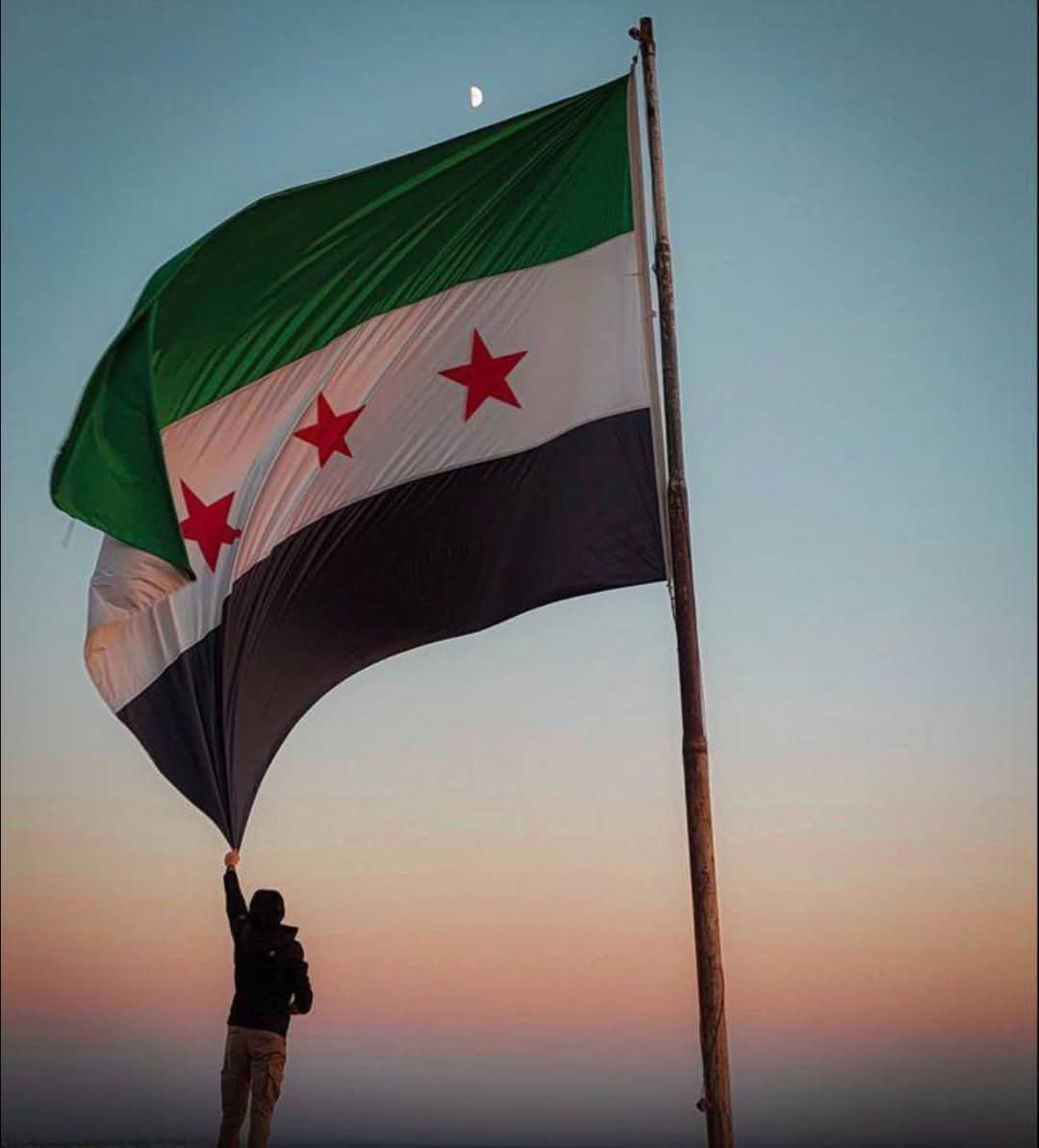 mohe_amal's tweet photo. إن العين لتدمع وإن القلب ليفرح وإن على هذه الانتصارات لفرحون https://t.co/TKQkOoISDE
