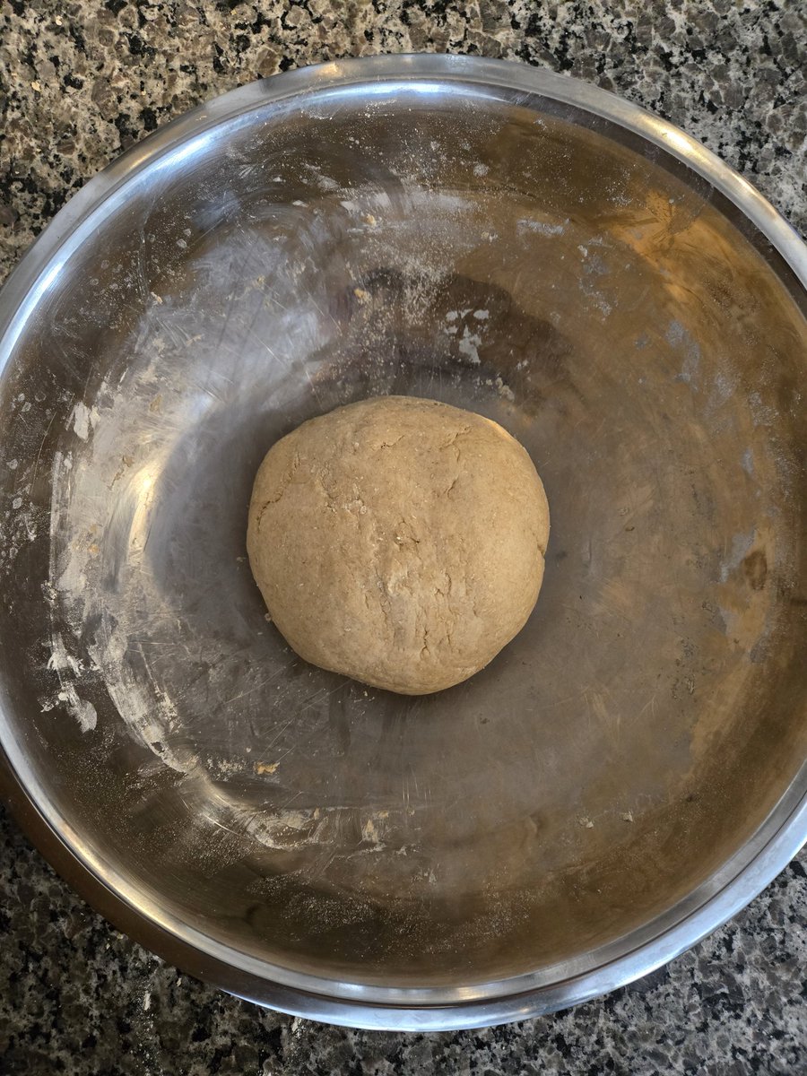 EstelaWildEd's tweet photo. Bannock has been my easy answer to camp bread for decades. I'm leveling up to yeast breads and have been experimenting for a while now. This one...whoa. Will definitely make and share in my next camp. #bushcraft #campkitchen #bread #homemade #DIY #selfreliance https://t.co/KWTmOpzoHj
