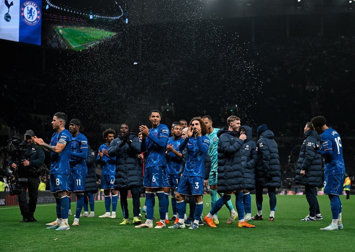ChelseaFC's tweet photo. This team. 💙

#CFC | #TOTCHE https://t.co/G4r0r0leHp