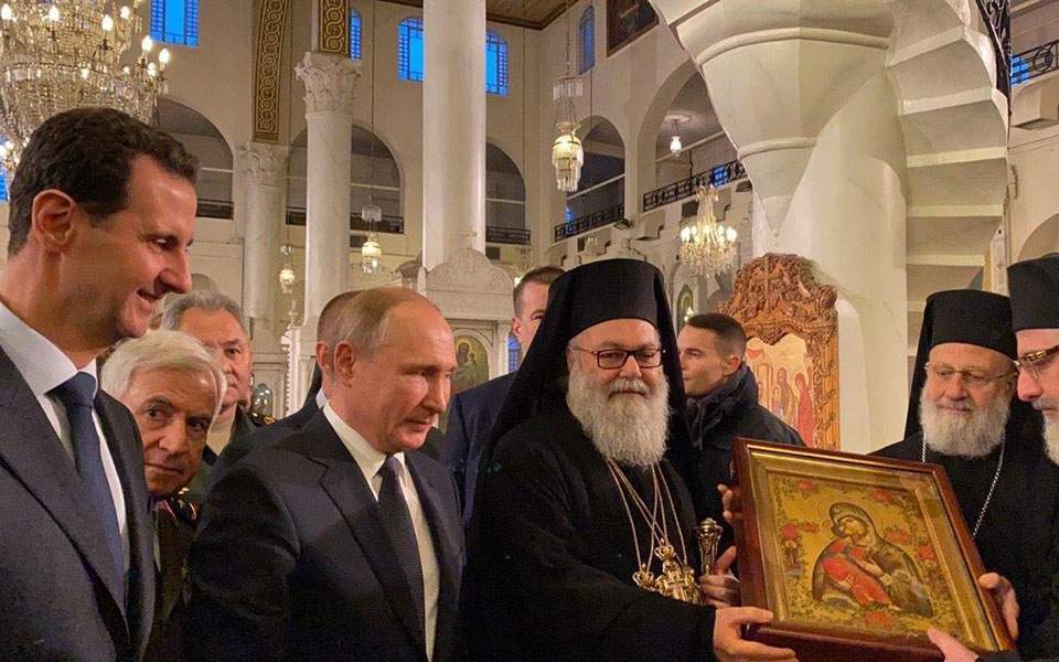 Putin and Assad Visit Greek Orthodox Church in Damascus greekcitytimes.com/2024/12/09/put…