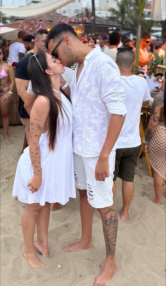 Surtos de uma libriana tweet media