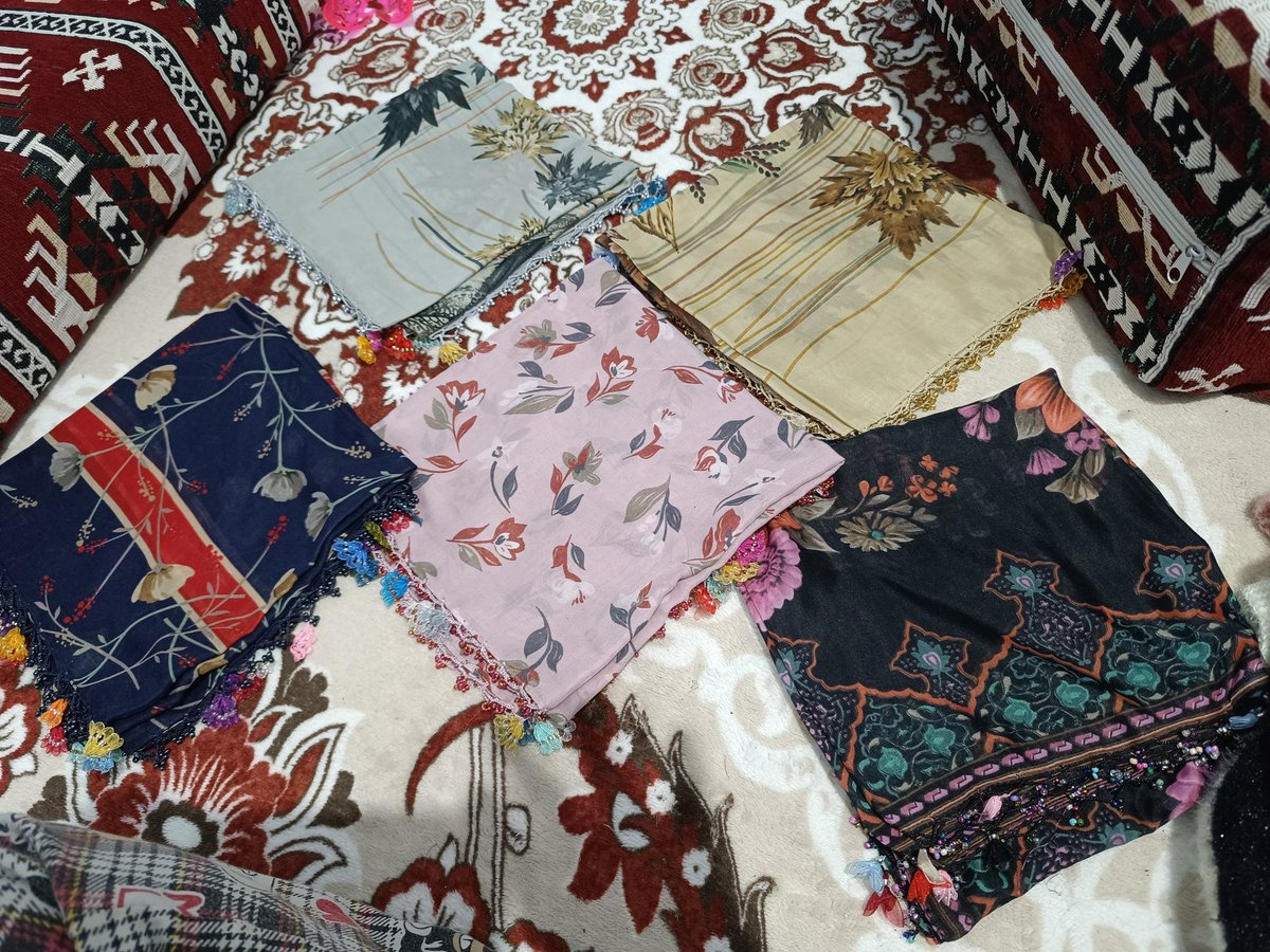 #Syria #Turkey  benimde ürünlerden alarak bize destek olurmsunuz yada paylaşabilirsiniz çok duacınız olurum sayfama bakabilirsiniz ben evlatlarıma hem anne hem baba olmaya çalışan bir anneyim  ürünlerimi satıp evimi çocuklarıma bakmaya çalışıyorum sizlerde yardımcı olurmsunuz