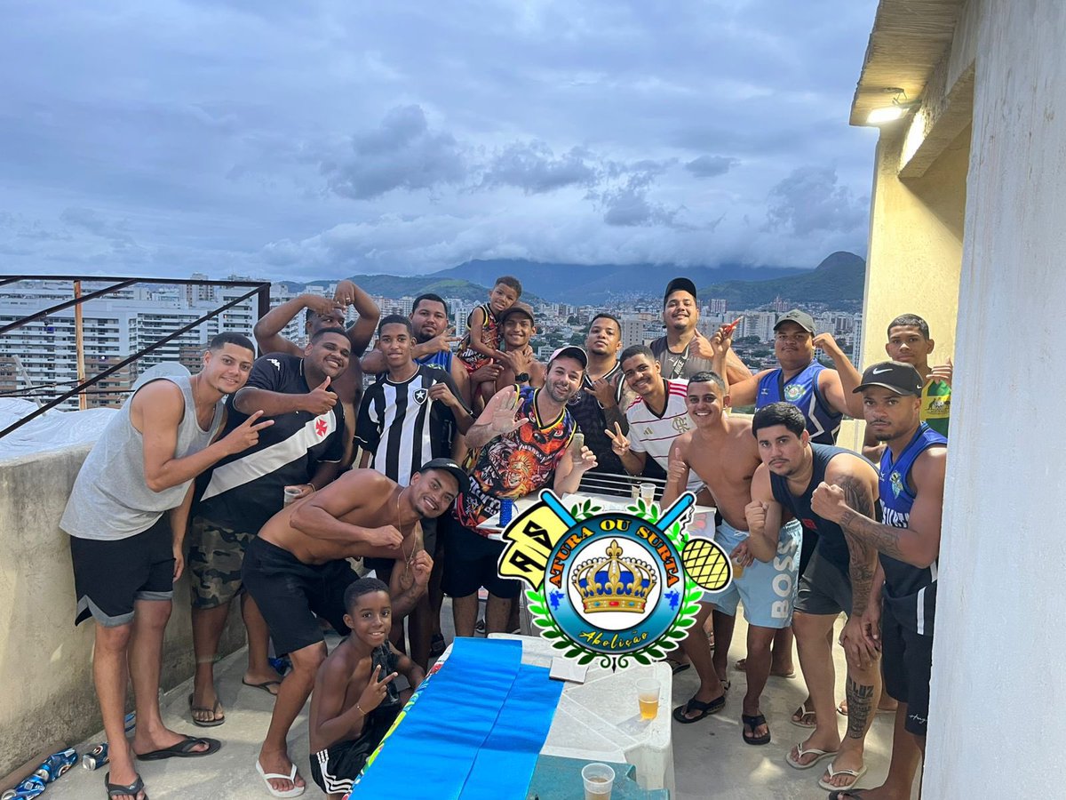 AS_surta23's tweet photo. Barracão tá sempre onn #terrordaaboliçao https://t.co/drnCNJbNns