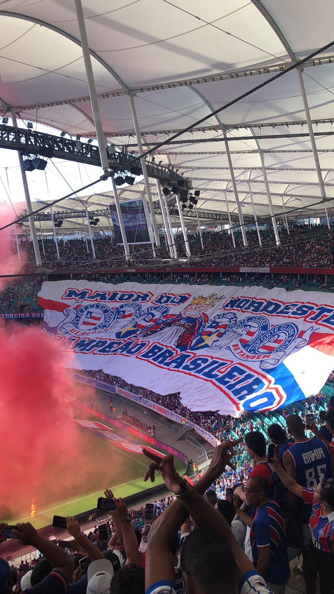 pdxzzo's tweet photo. Eu te amo ESPORTE CLUBE BAHIA. 💙 https://t.co/UEWu2rp7jJ