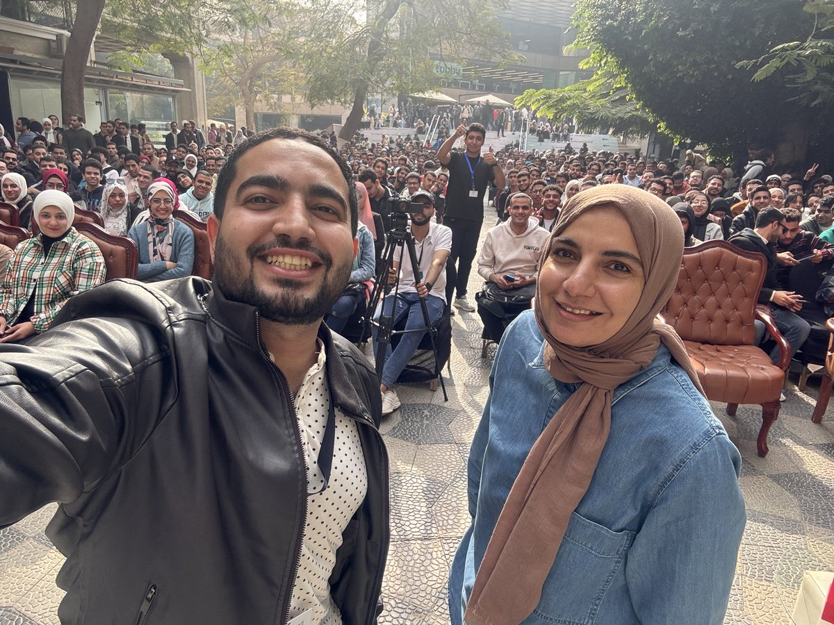 M_Albahnasy's tweet photo. Devfest Cairo 24 Done🔥
سعيد اني كنت اسبيكر للسنه التانيه علي التوالي مع اعظم كوميونتي تقني بيقدموا فعلا فايده ملموسه علي ارض الواقع فشكرا ليكم ونلتقي السنه الجايه باذن الله @GDGCairo https://t.co/Db9NHU6oDt