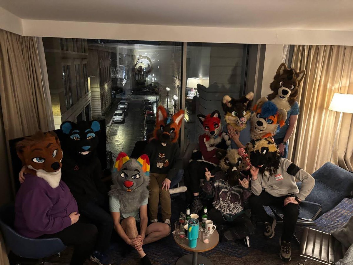 LMF weekend was once again f*cking amazing. The people, the vibes, the love was insanely good, and one of the most memorable weekends of the year. 

Thanks everyone for making this one extra special. 

Love you all!!!