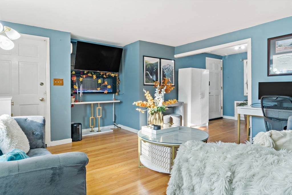 cryptasticles's tweet photo. Listing Address: 12 Prescott St #12, Framingham, MA 01702
Listing Price: $289,900
Schedule a showing and request more information here: https://t.co/AdxjSJftRF https://t.co/uQU2xv65QS