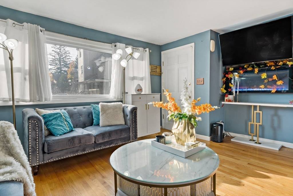 cryptasticles's tweet photo. Listing Address: 12 Prescott St #12, Framingham, MA 01702
Listing Price: $289,900
Schedule a showing and request more information here: https://t.co/AdxjSJftRF https://t.co/uQU2xv65QS