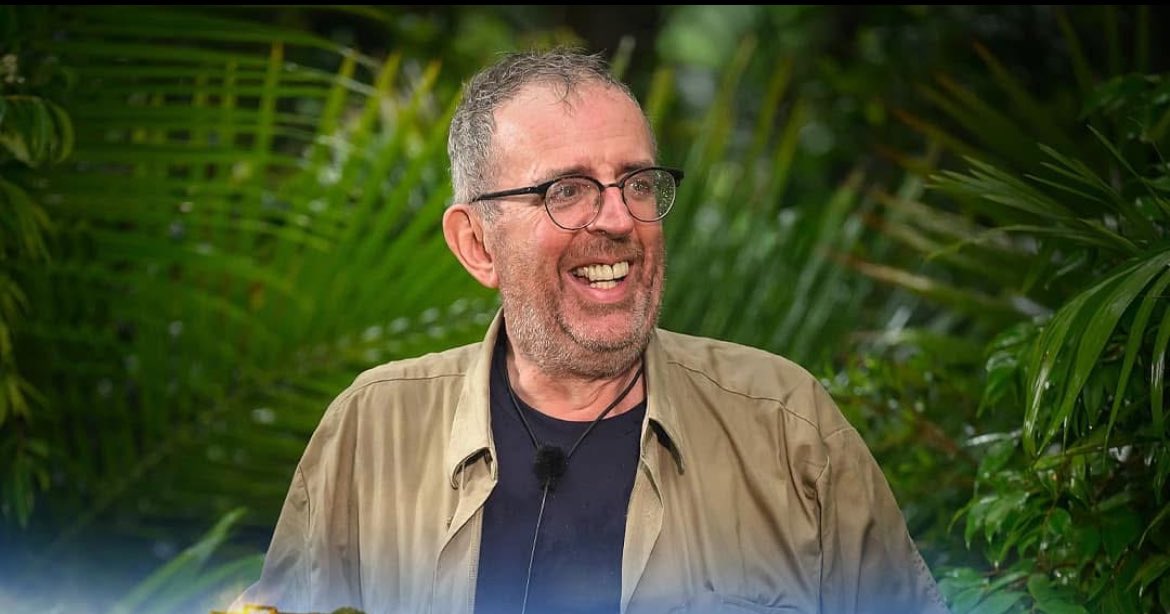 efaglyn's tweet image. look me in the eyes and tell me this man wasn’t a worthy winner im so disappointed with the voting this year #ImACeleb