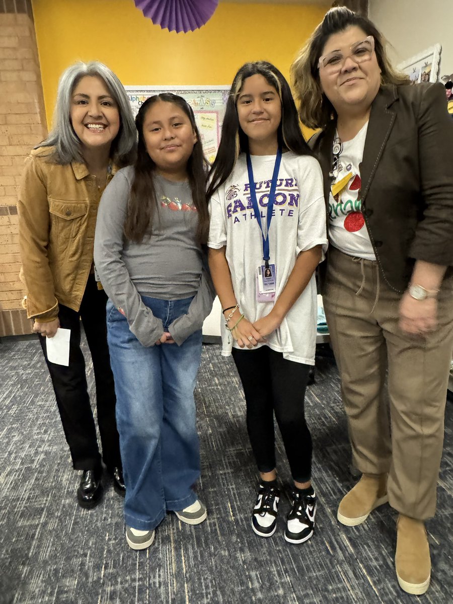 Mrs. Q Hernandez M. Ed. tweet media