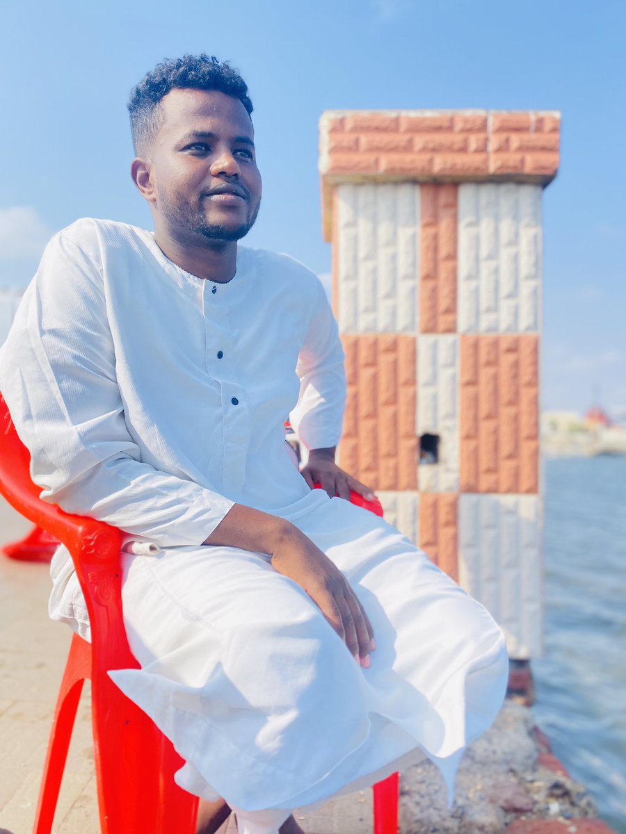A7mdAltahir's tweet photo. It’s my birthday 🥳❤️ https://t.co/2j9c5QvEMq