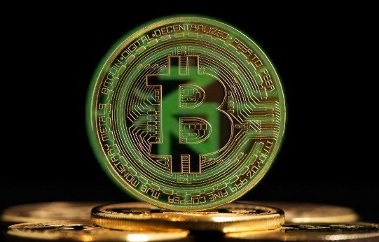 The BTC AA team is gearing up to integrate the Taproot component into <a href="/Zenon_Network/">Zenon</a>'s multichain bridge.

Research is already underway, with development set to begin mid-December.

So what does this mean for $ZNN?