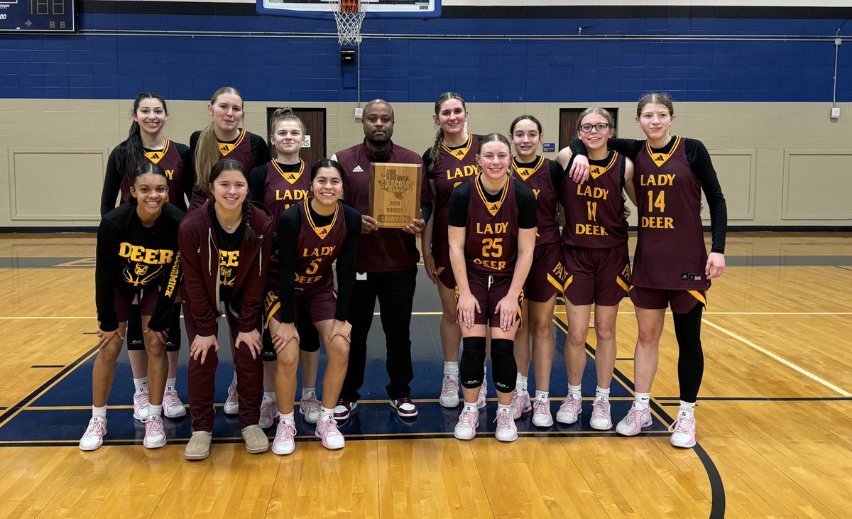 LadyDeerBB's tweet photo. Congratulations to our Varsity on winning the bronze bracket of the Gulf Coast Classic this weekend. Another congratulations to our JV for going 2-1 in the Clear Spring tournament. #andgodeer 🦌🏀🤘 https://t.co/qLZPDQmLEx