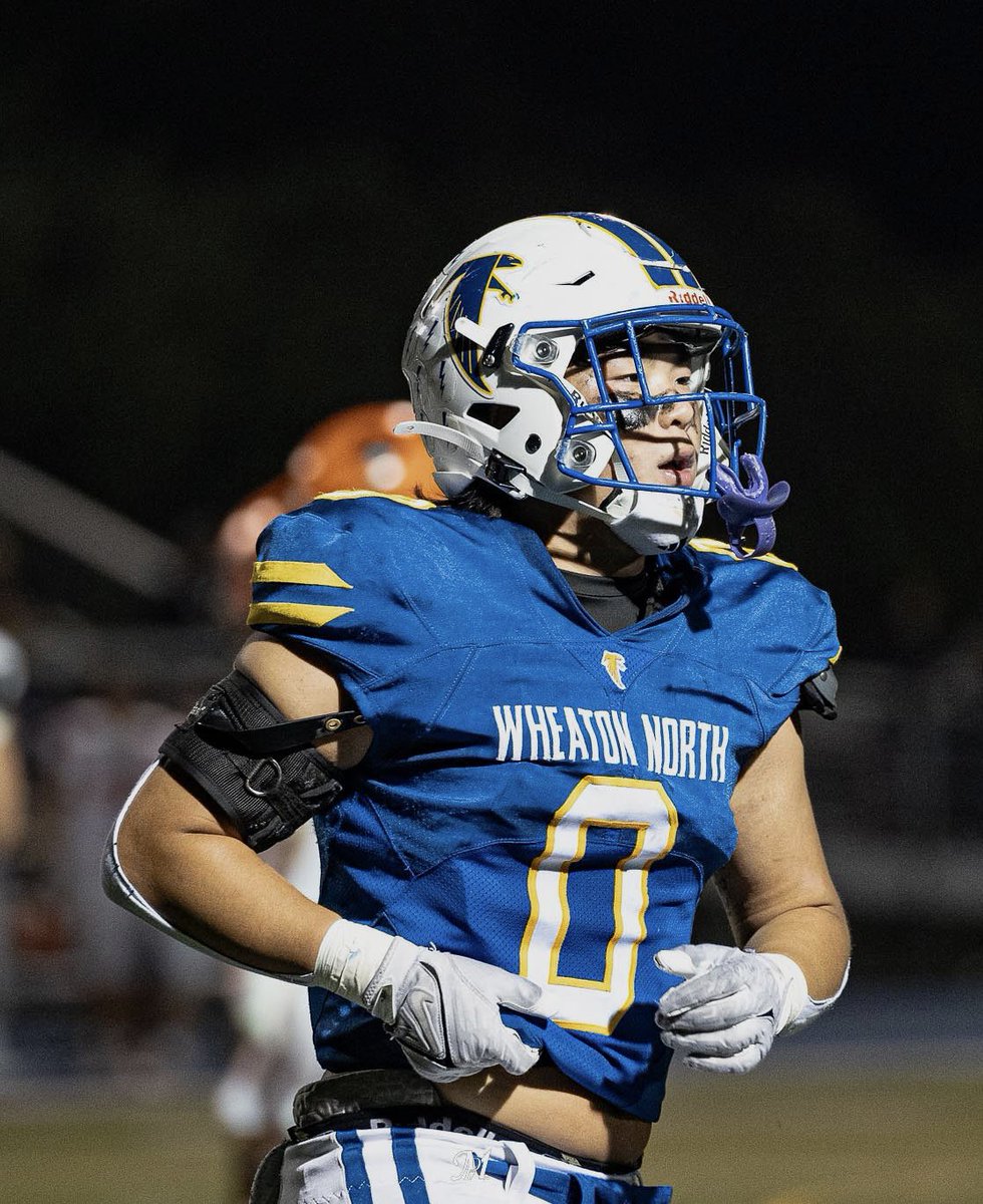 dy1anjung's tweet photo. Thank you @dhpreps for naming me in the Dupage County All-Area Team as an Honorable Mention! With 50 Highschools in the county I am extremely honored to be named. 
@wnfalconfb @EDGYTIM @DeepDishFB @Rgw114G @CoachChris_Roll @j_boenitz2 @Coach_Pearlman @_CoachKennedy_ @CoachBellini 

https://t.co/vRKXA9i1lu