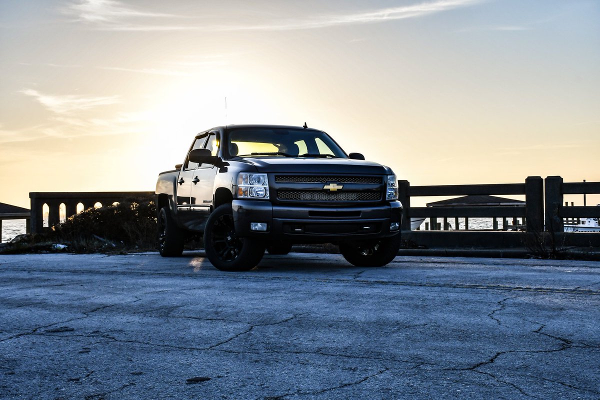 TemplarEdits's tweet photo. 1-3-2020
#autophotography #silverado https://t.co/EDJmihFa67