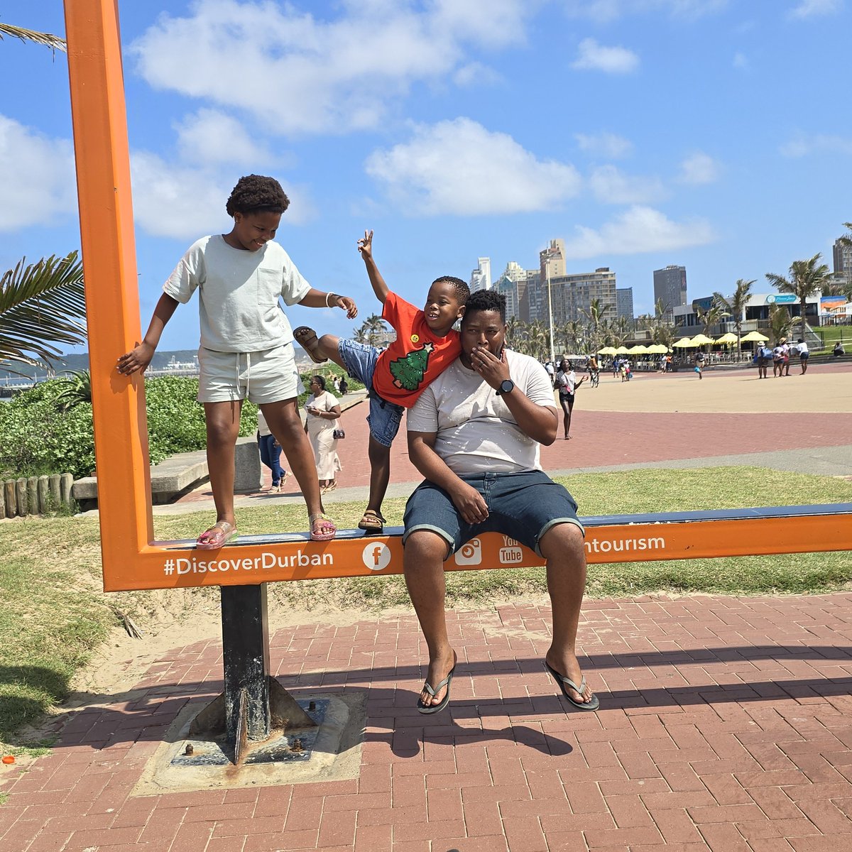 Nhlangoti's tweet photo. #NewProfilePic https://t.co/SgzheBgN4C