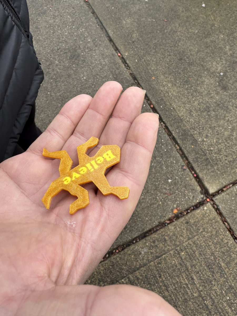 OnlyHalfAMonkey tweet media