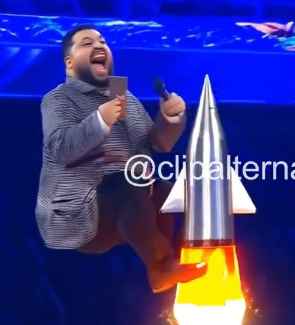 Santi Cruise 🇫🇷 tweet media