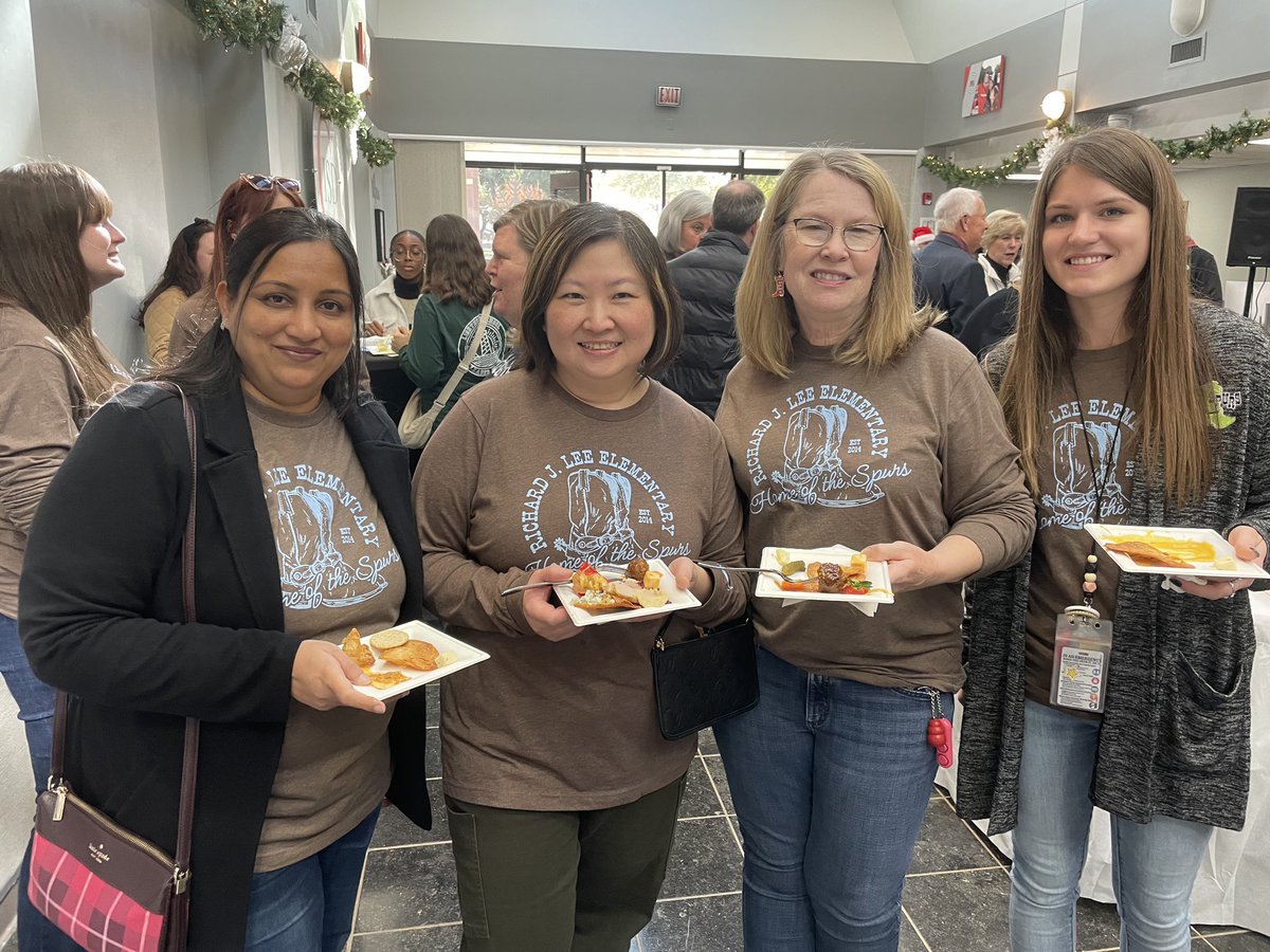 Rikki Mundhada (@rikki_mun) on Twitter photo Thank you @coppellisd for hosting a fun open house!! <a href="/MsScott365/">Reagan Scott</a> <a href="/MsNielsenTeach/">Mary Nielsen</a> <a href="/NetZeroLee/">Richard J. Lee Elementary</a> Thank you @coppellisd for hosting a fun open house!! <a href="/MsScott365/">Reagan Scott</a> <a href="/MsNielsenTeach/">Mary Nielsen</a> <a href="/NetZeroLee/">Richard J. Lee Elementary</a>