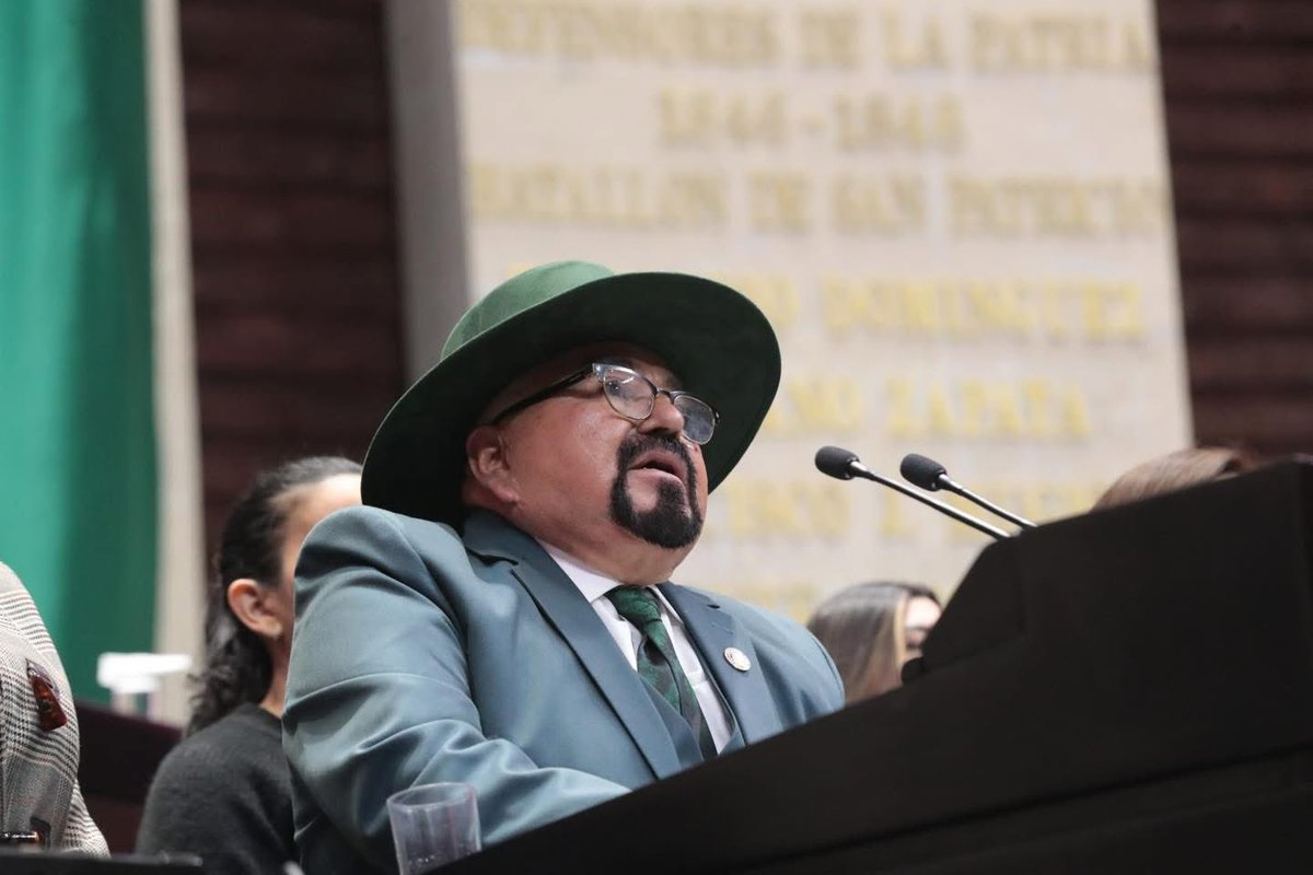 RamosAlorR's tweet photo. cuyo espíritu es la proyección de la salud a lo más valiosos de la patria: su niñez y juventud. Se trata de prohibir los  dispositivos cuyo uso consiste en vaporizar sustancias tóxicas como la nicotina con graves daños al pulmón y vías respiratorias. Así como prohibir la https://t.co/gfKVIhkEwh