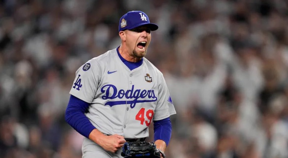 MLBMOVES23's tweet photo. BREAKING: RHP Blake Treinen is in agreement with the Los Angeles Dodgers on a 2yr/22million dollar deal https://t.co/dGkgMMkOxe