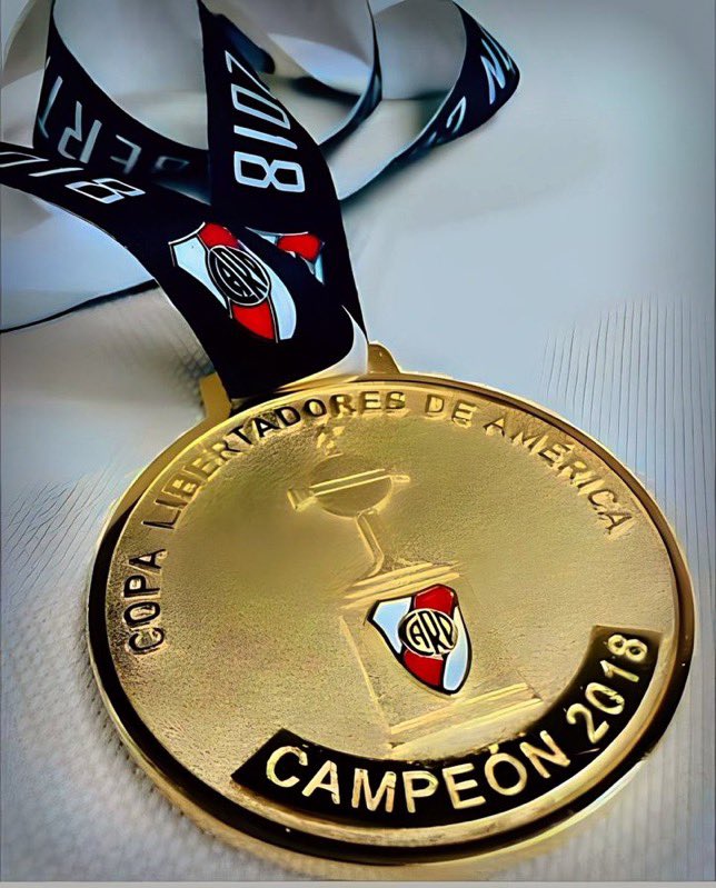 Feliz aniversario amor de mi vida 🏆 
🤍♥️🤍 te amo <a href="/RiverPlate/">River Plate</a>