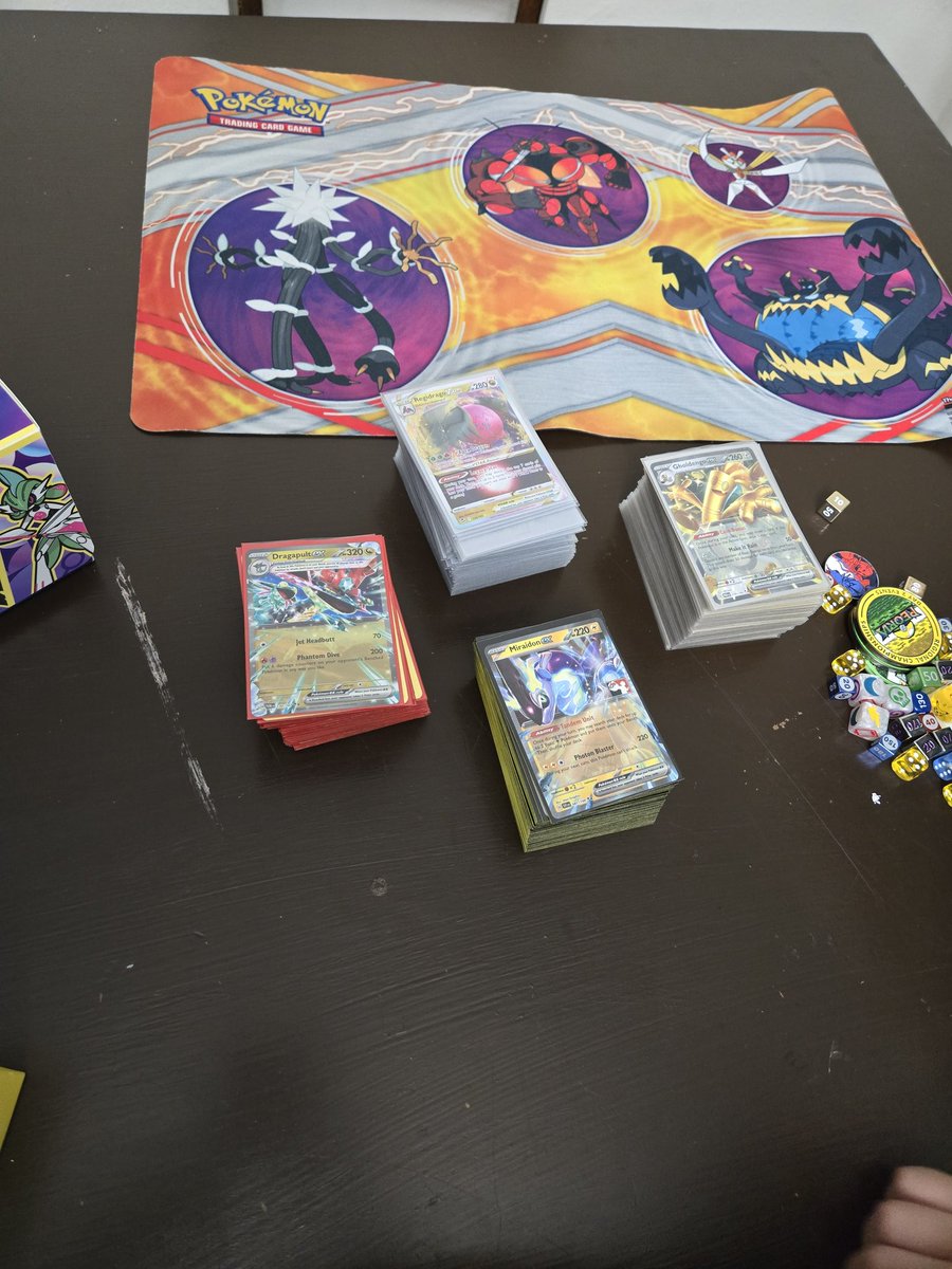 Shawntaylorjr89's tweet photo. Little bit of testing leading up to Toronto 🇨🇦 trying to isolate the play 🧐 #pokemontcg #makingdecisions https://t.co/PwjVGWDJIn