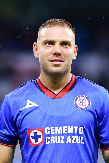 Gracias por tanto, perdón por tan poco, Rodolfo.