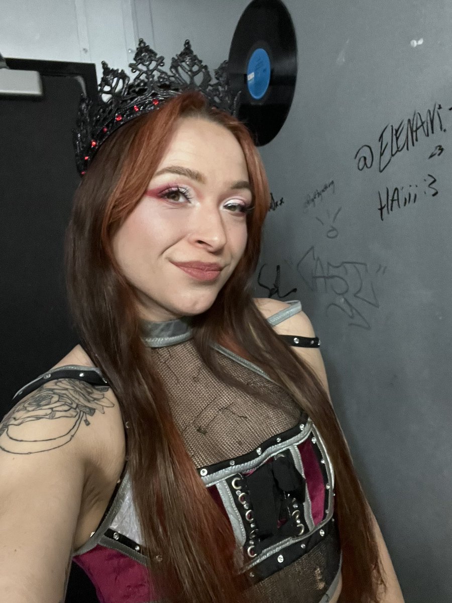 ItsRaychellRose's tweet photo. Felt cute, might kill a Sheriff later 

#InspireFuneralforafriend 
#RIPInspire 
@InspireADWres 
@KieferBartekPro https://t.co/oIxLxlHkzu