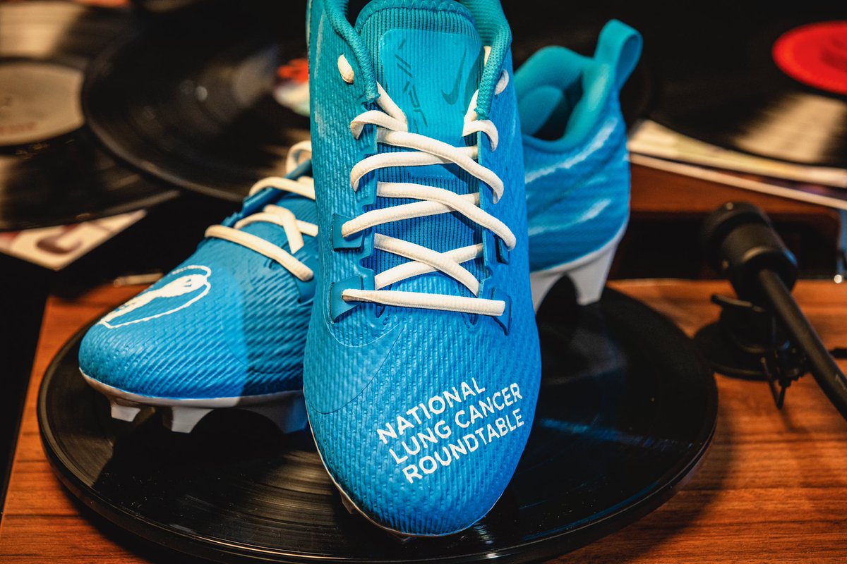 chrisdraft's tweet photo. Huge win! Thank you @RamsNFL WR #XavierSmith for repping @NLCRTnews on  your #MyCauseMyCleats today! The #NLCRT annual meeting starts tomorrow in Atlanta, GA! @AmericanCancer #teamworkmakesthedreamwork #LCSM https://t.co/5b93TpRRGX