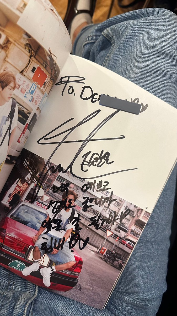 dandeaion's tweet photo. 241206 CHANYEOL MECIMA FANSIGN JAKARTA

🍎 : I’m pursuing [the same field] that you’ve been in right now, do you have any tips/messages for me?

🍒 : you’re very pretty and have good personality. i’m sure things will work out well, fighting! 🤍🫠

#CHANYEOL #CHANYEOLinJAKARTA2024 https://t.co/khXrbGEs0V