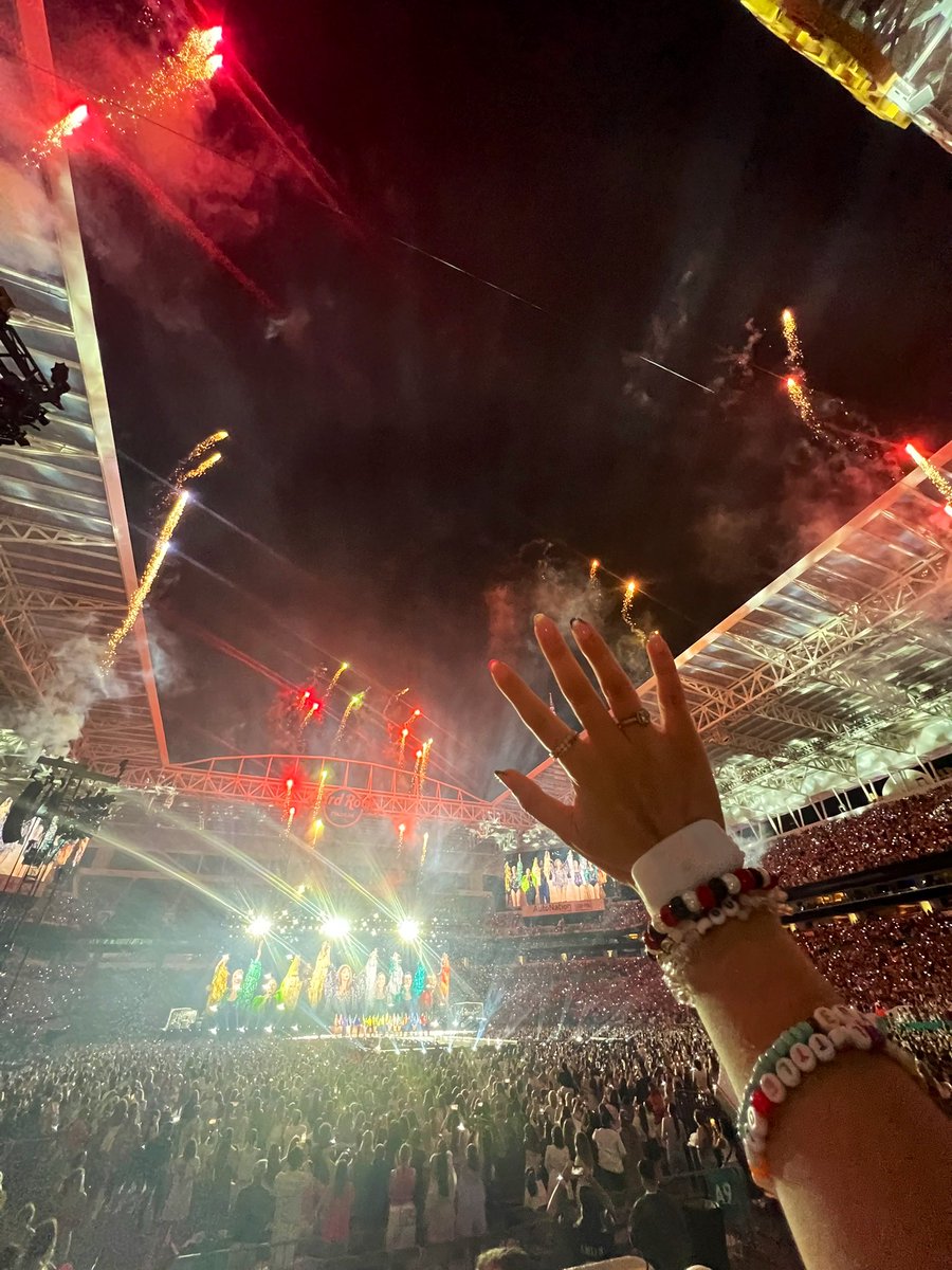 So Long, Eras Tour 💗🫶🏽✨ #ErasTourMiamiN3 #TSTheErasTour