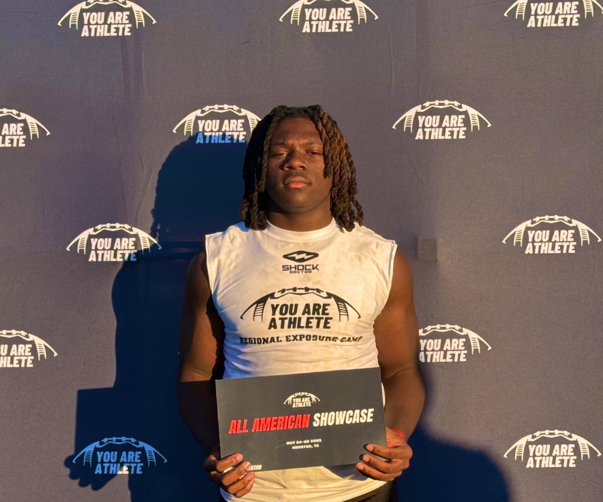 JDHill2026's tweet photo. Great Performane at the camp recently. Got an invite to the Houston, TX YAA All-American showcase, and Defensive End Award https://t.co/1xodJbA9Bg