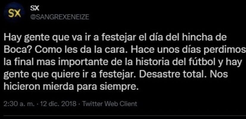 cris__ese's tweet photo. El contraste de los tuits es hermoso https://t.co/0z7s2pis11