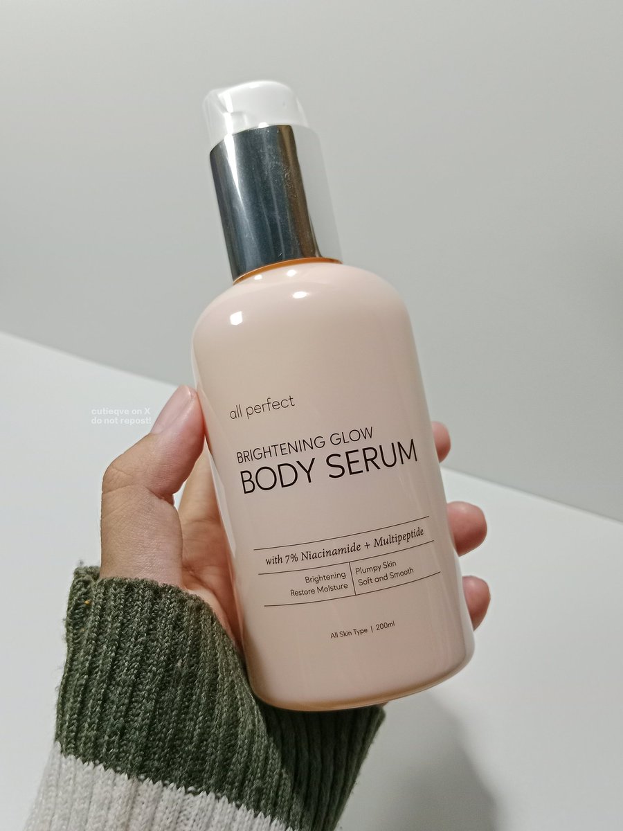 cutieqve's tweet photo. kalo punya permasalahan kulit kusam sama belang ayo coba brightening body serum satu ini... kandungannya pakai niacinamide 7% https://t.co/6vN0Uti4Mw