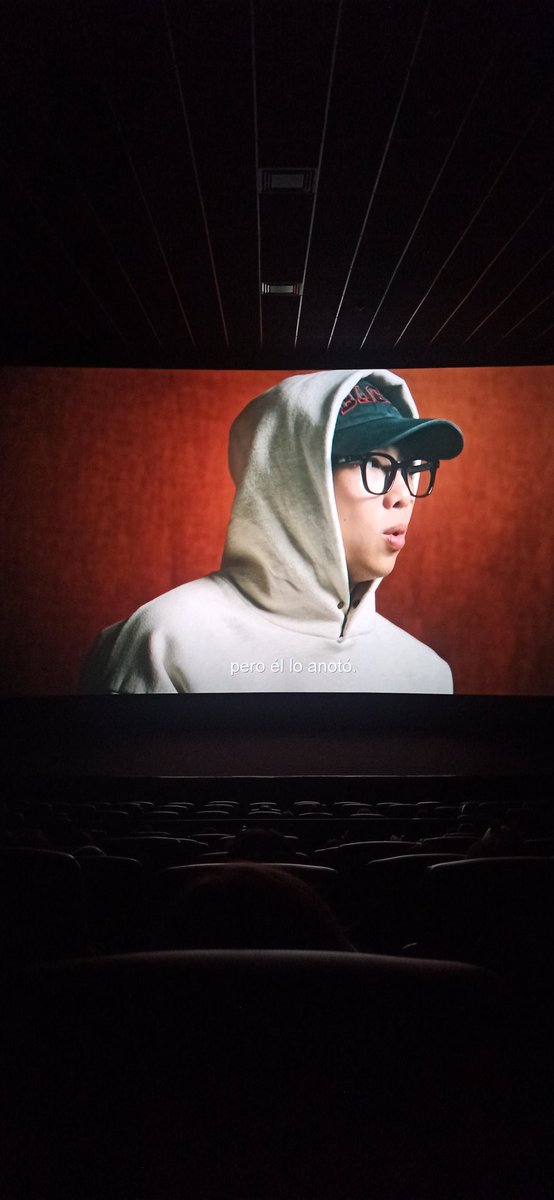 NJooncool's tweet photo. SIMPLEMENTE TE AMO KIM NAMJOON, AMO TU PERSONA, TU ALBUM, TU DOCUMENTAL, TU VOZ, TODO. TE AMO COMPLETA Y SINCERAMENTE 💗
#RM #RightPeopleWrongPlace #BTS #KimNamjoon #김남준 https://t.co/g4FJiZtU3y