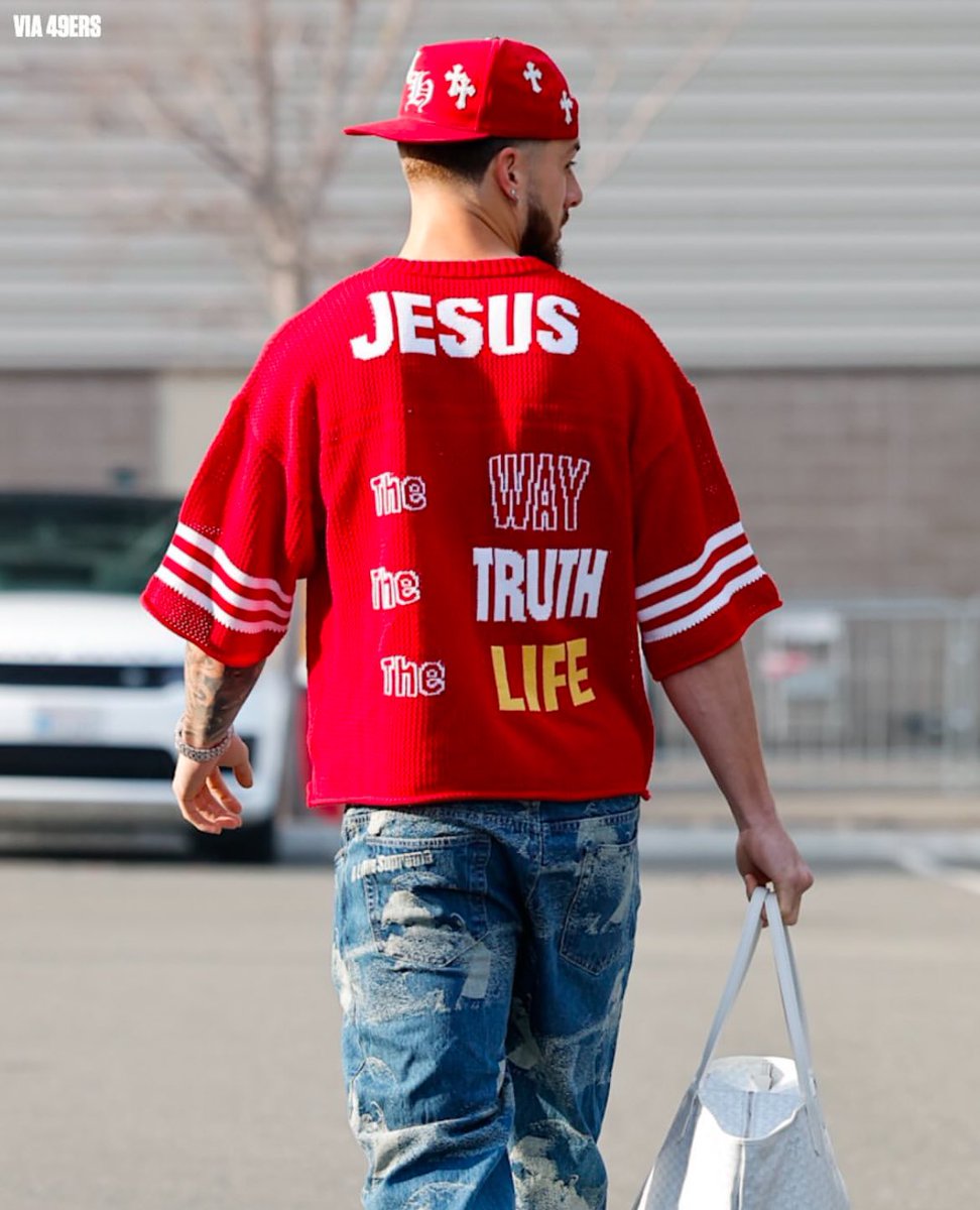 #49ers WR Ricky Pearsall showed up to today’s game with a shirt inspired by John 14:6 👏